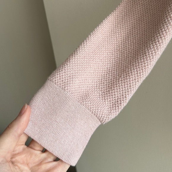 GAP Blush Pink V-Neck Women's Sweater, High-Low Lightweight Knit Sweater, Med - Picture 6 of 16